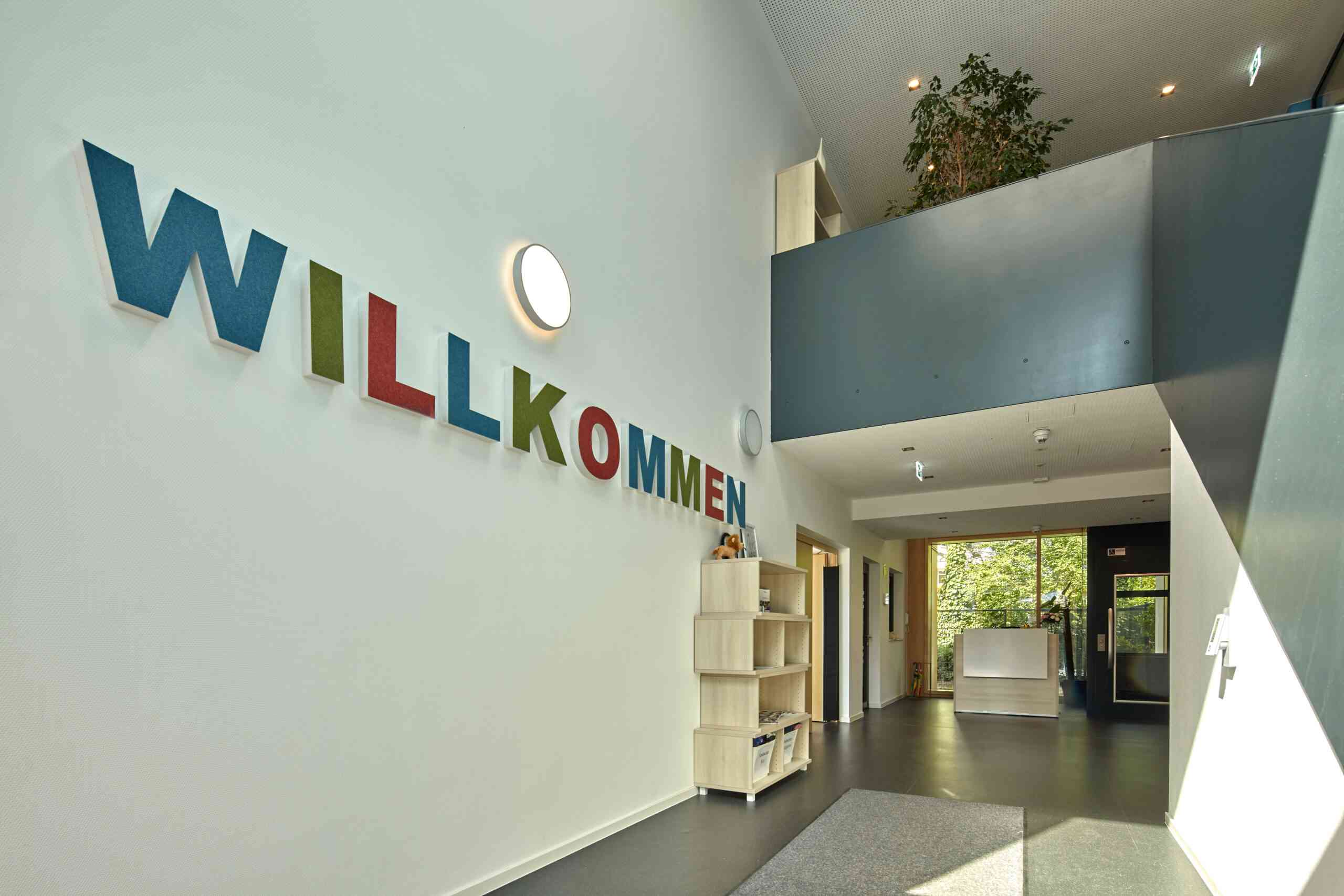Eingangsbereich im Kinderzentrum Kelsterbacher Straße