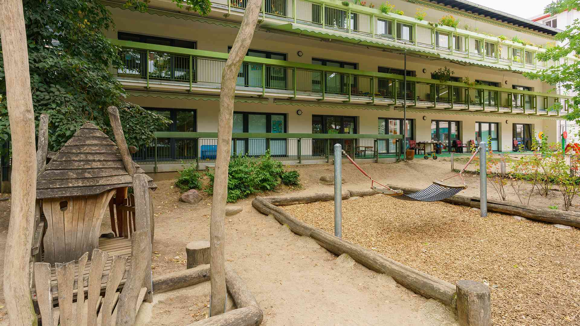 Außenbereich im Kinderzentrum Lange Straße 25 B