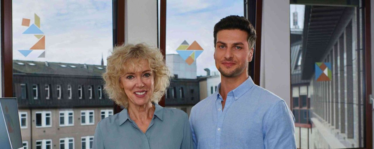 Bild der Zielgruppe Fachkräfte in der Zentrale